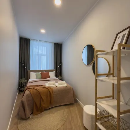 Prime Location In Old Town Appartement *