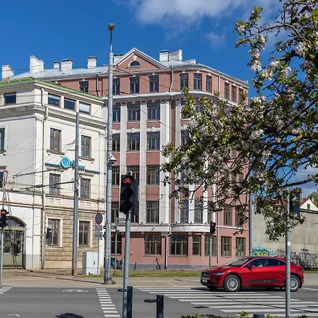 Prime Location In Old Town